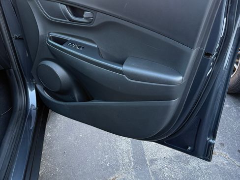 Used 2019 Hyundai Kona SEL FWD image 8