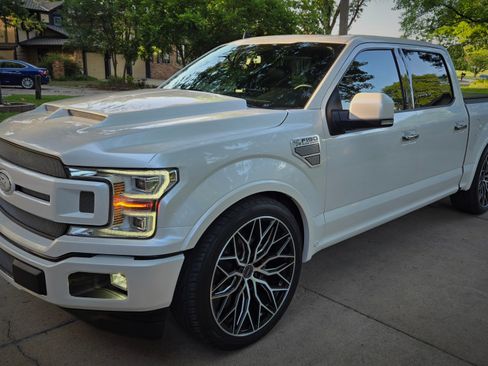 Used 2019 Ford F150 Lariat w/ Equipment Group 502A Luxury image 1