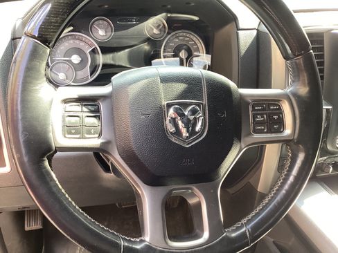 Used 2016 RAM 1500 Limited image 10