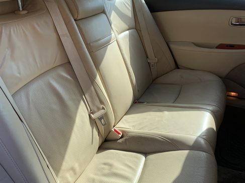 Used 2010 Lexus ES 350 image 8