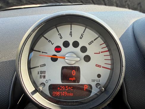 Used 2014 MINI Cooper Countryman S FWD image 9