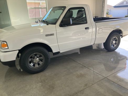 Used 2011 Ford Ranger XLT image 1