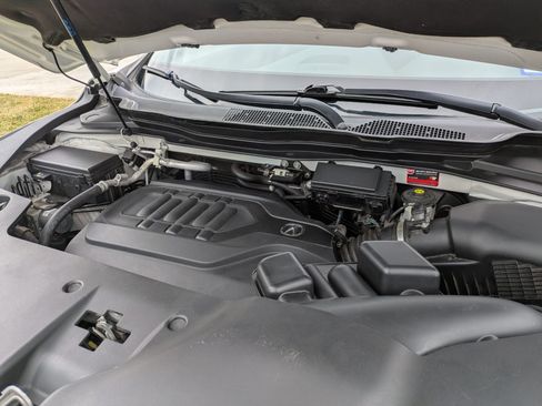 Used 2019 Acura MDX A-Spec image 2