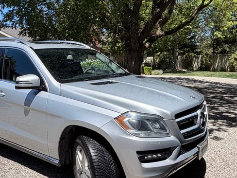 Used 2014 Mercedes-Benz GL 450 4MATIC image 1