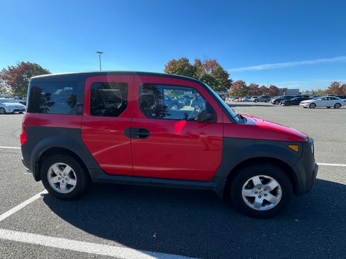 Used 2005 Honda Element EX image 1