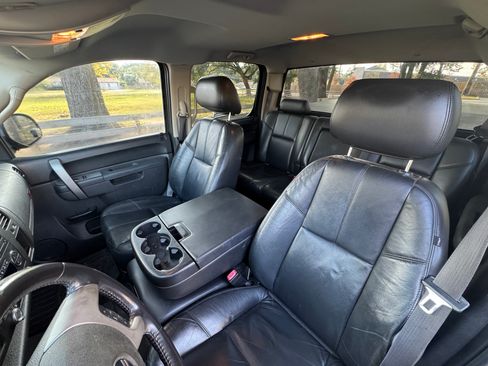 Used 2011 GMC Sierra 1500 SLE w/ Regional Value Package image 14