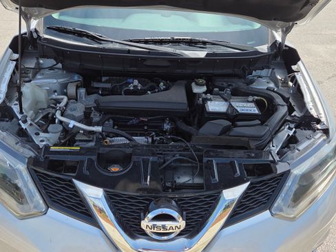 Used 2016 Nissan Rogue SV w/ SV Premium Package FWD image 21