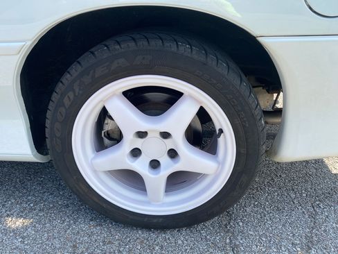 Used 2000 Chevrolet Camaro Z28 w/ SS Performance/Appearance Pkg image 9