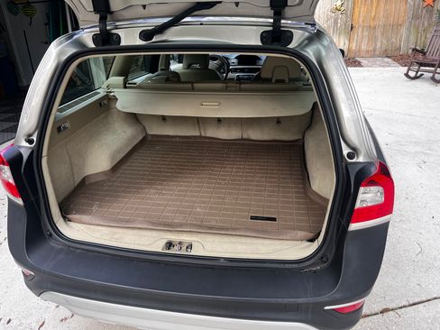 Used 2015 Volvo XC70 T6 Platinum image 11