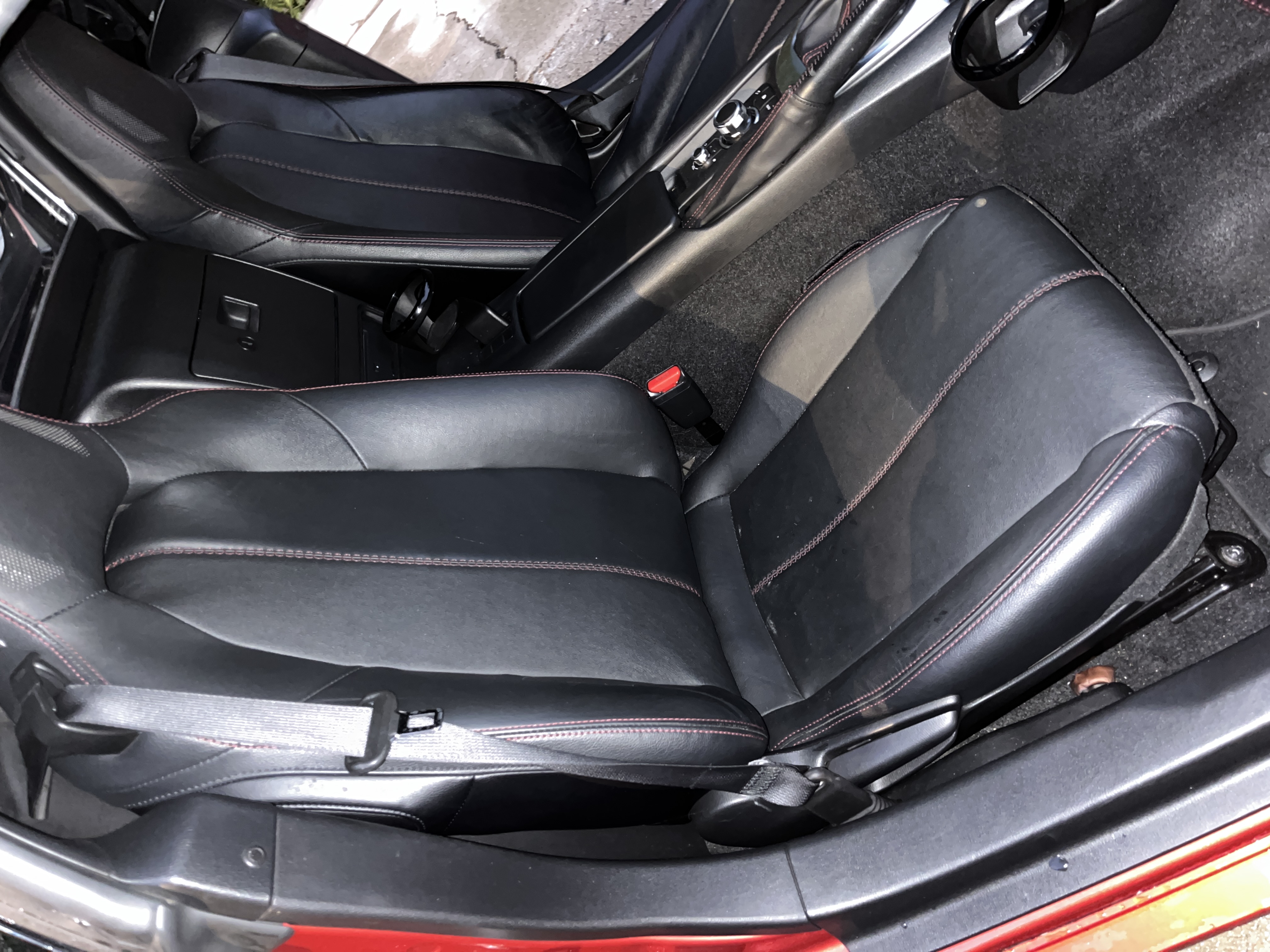 Used 2017 MAZDA MX-5 Miata RF Grand Touring RWD image 12