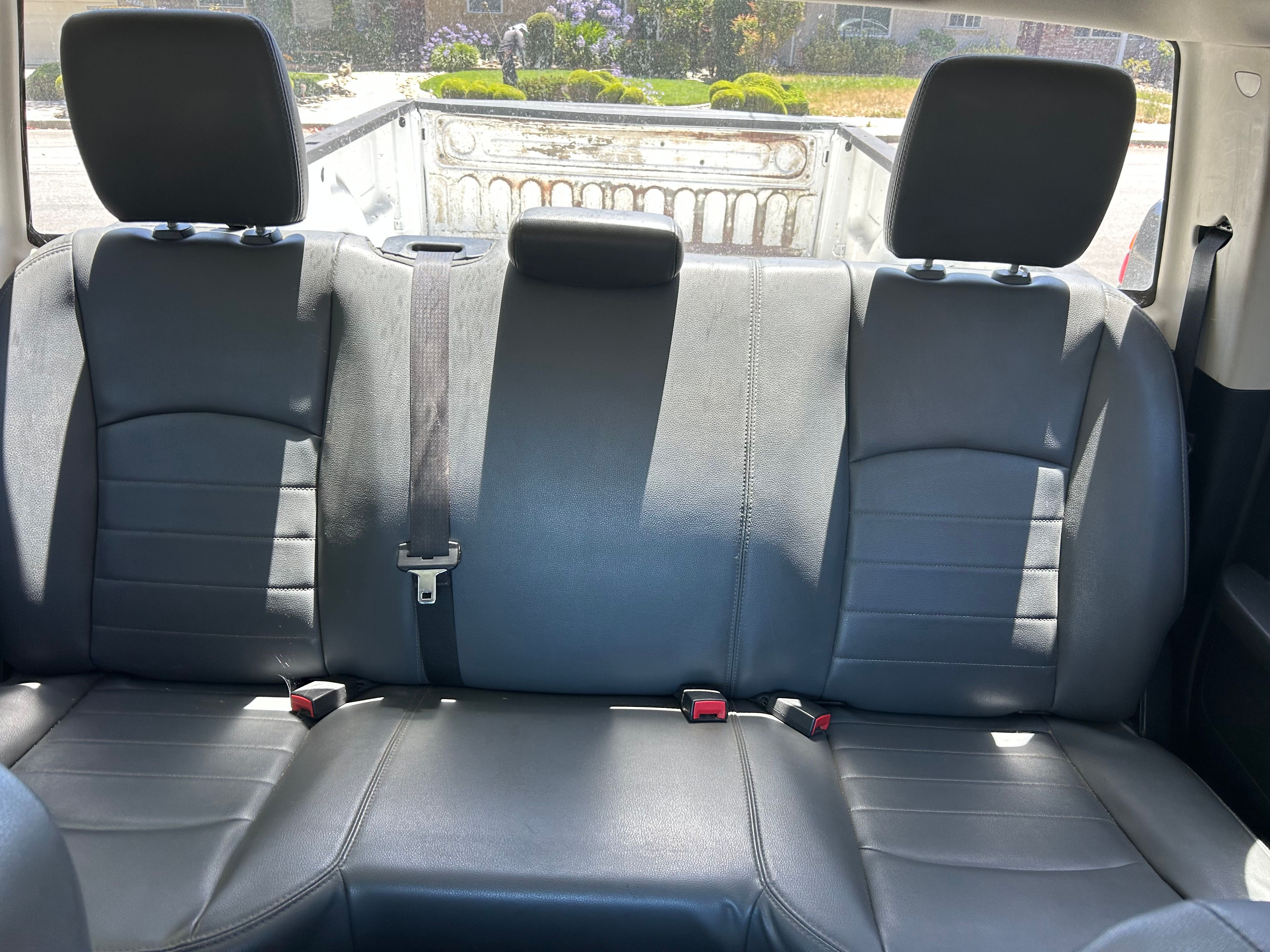 Used 2014 RAM 3500 Tradesman RWD image 7