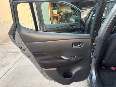 Used 2022 Nissan Leaf S Plus image 21