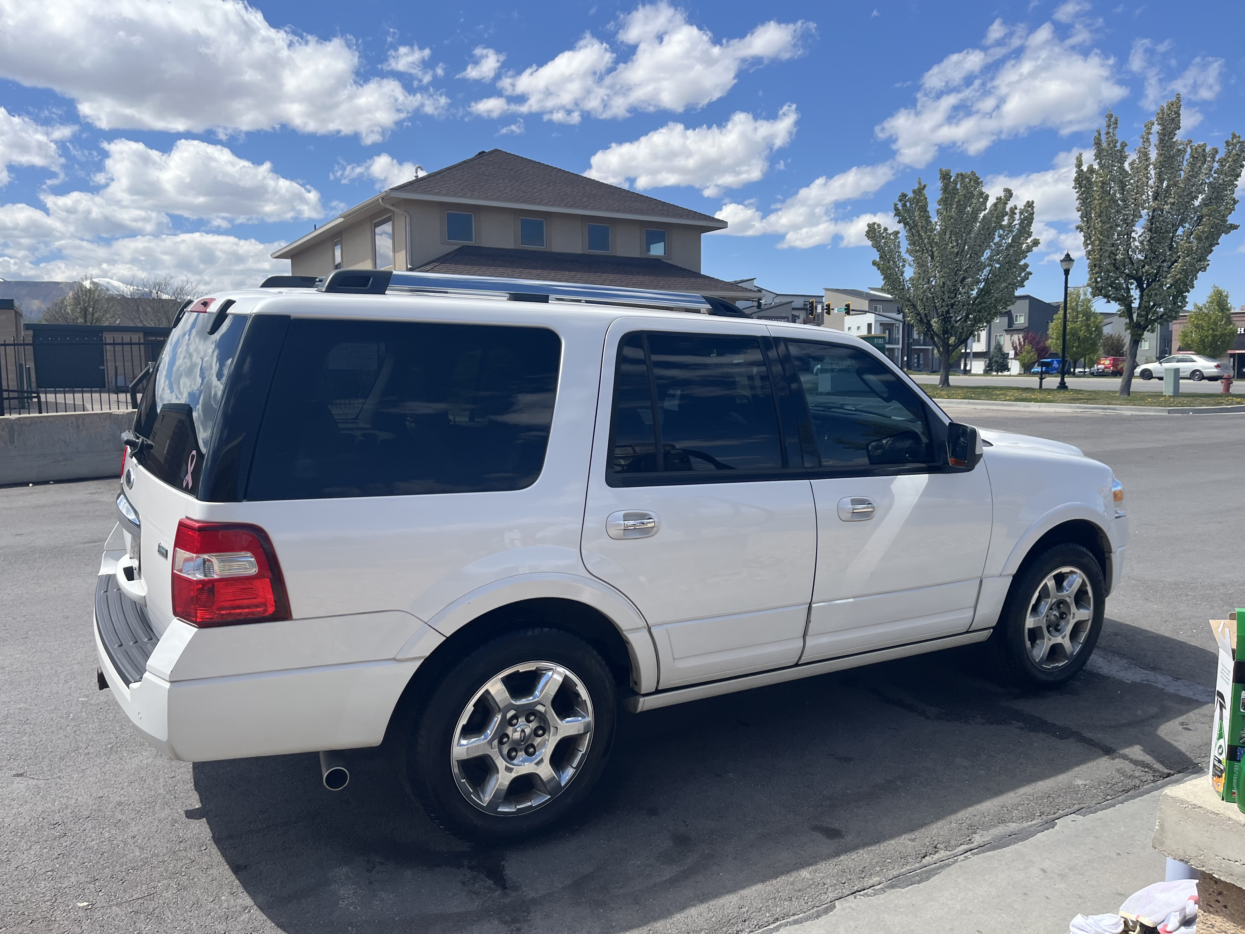 Used 2013 Ford Expedition Limited RWD image 23