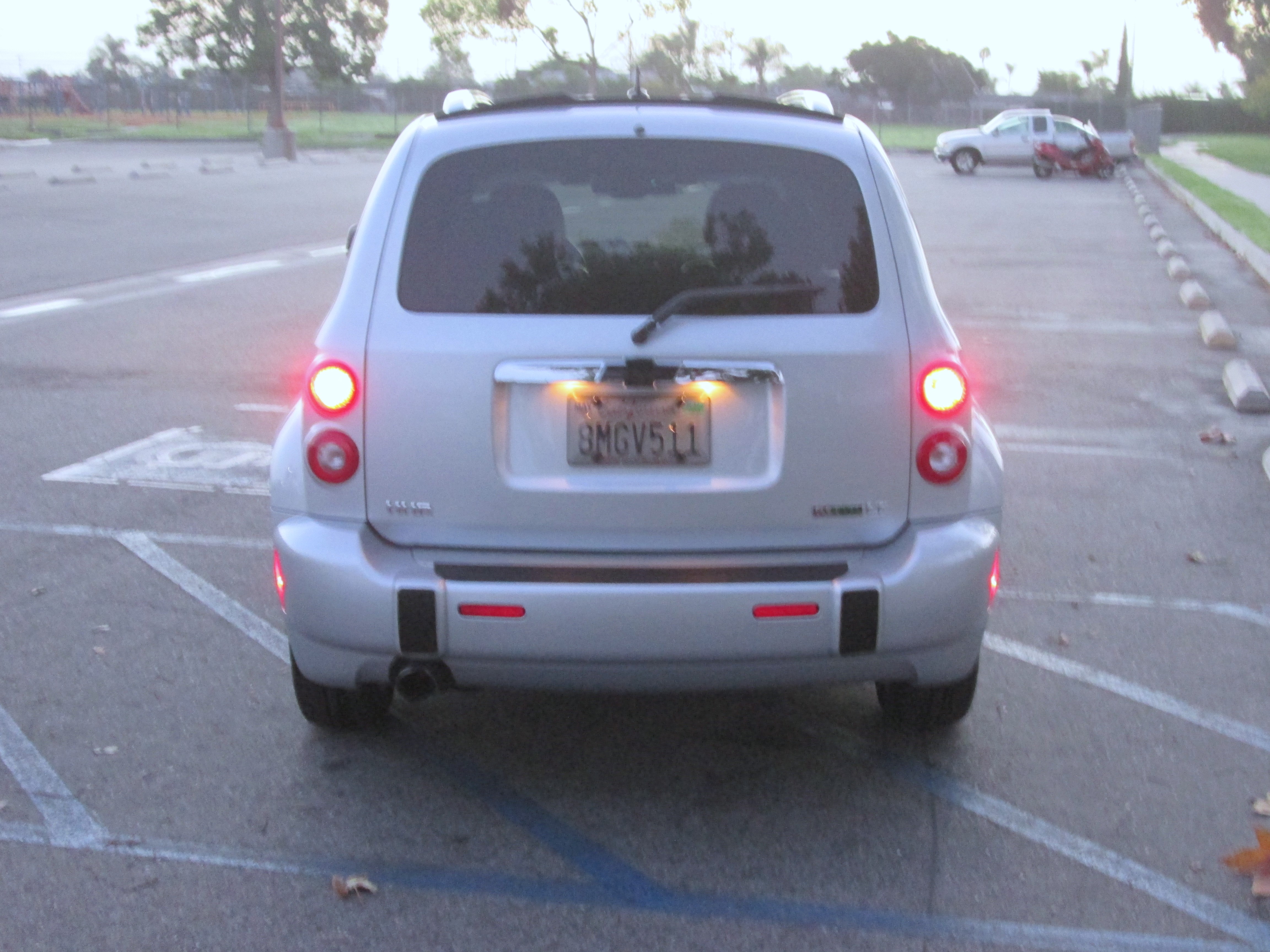 Used 2010 Chevrolet HHR LT w/ LT Preferred Equipment Group FWD image 12