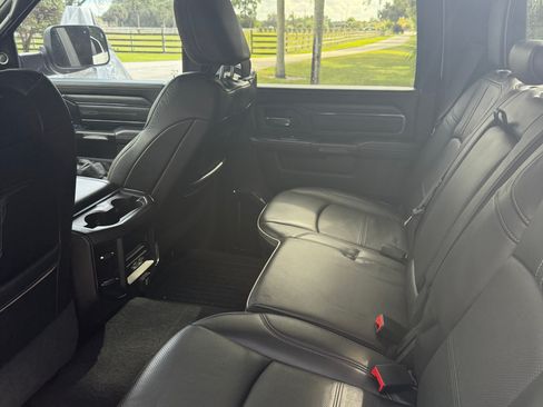 Used 2022 RAM 2500 Limited image 8