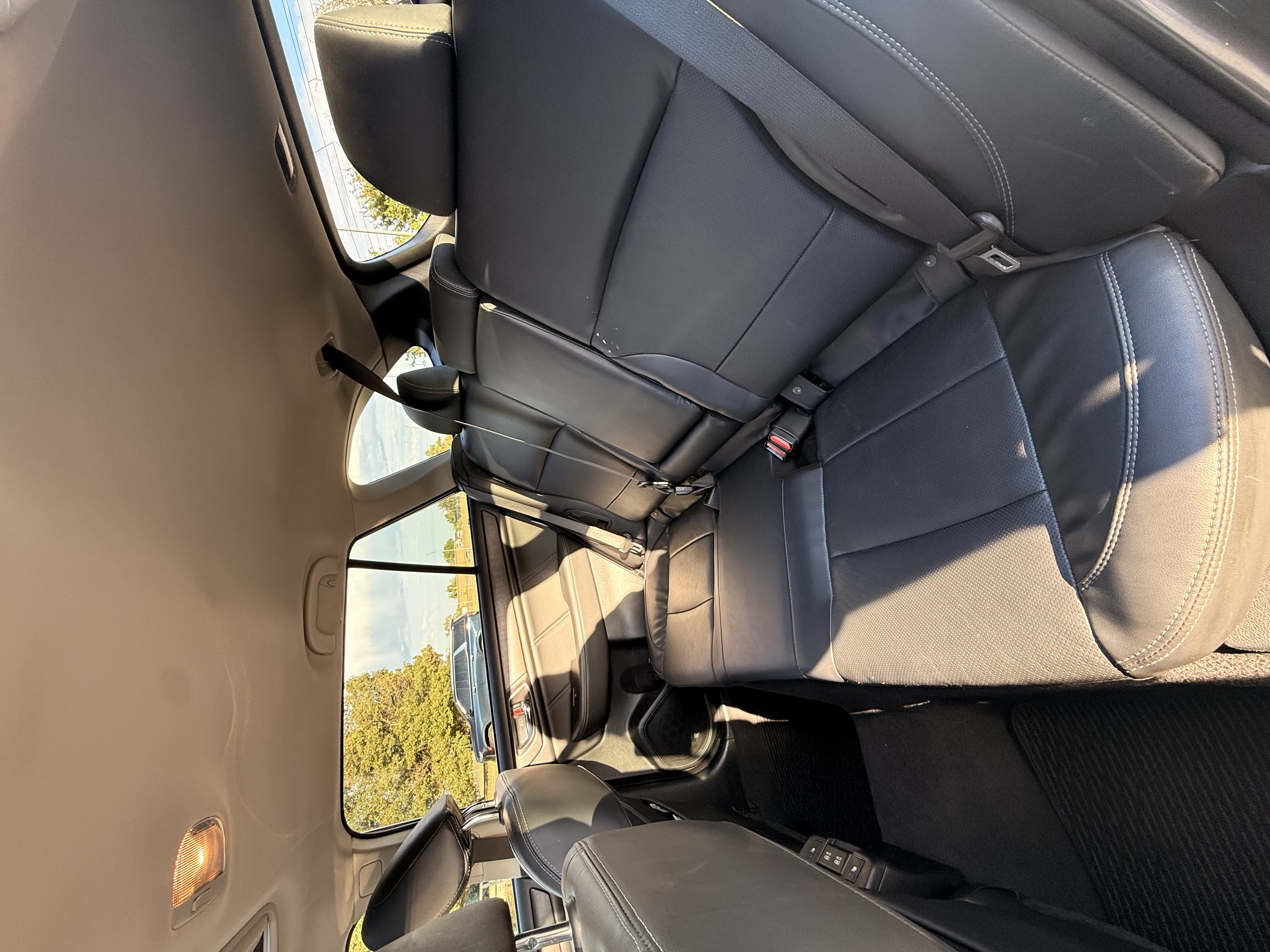 Used 2019 Subaru Outback 2.5i Limited AWD/4WD image 5