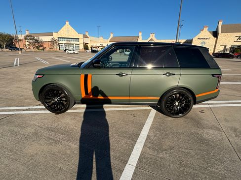 Used 2017 Land Rover Range Rover image 1