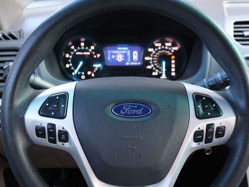 Used 2015 Ford Explorer 4WD image 15