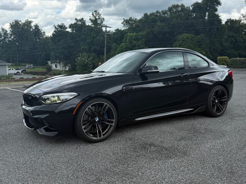 Used 2018 BMW M2 w/ Executive Package RWD image 4