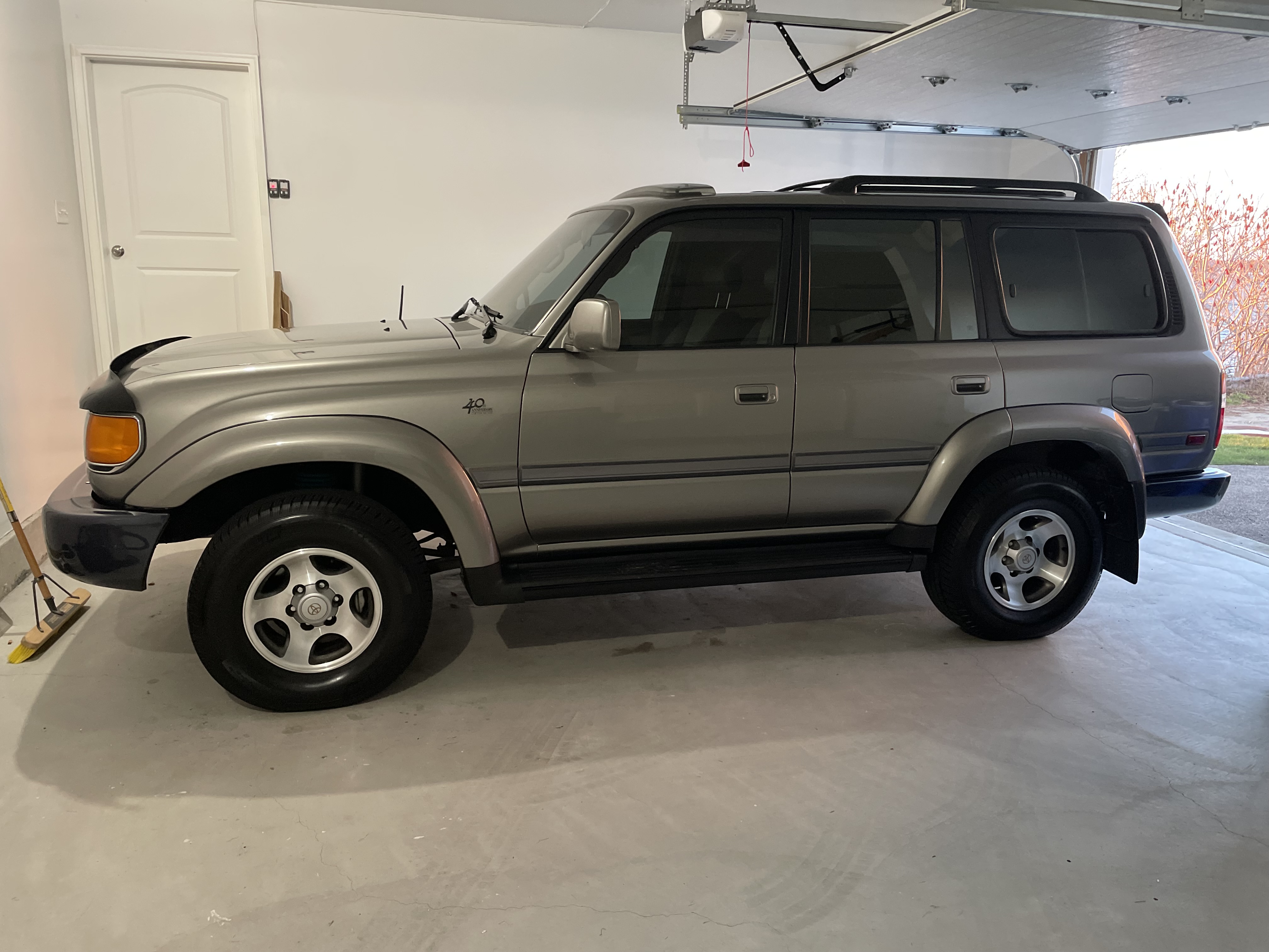 Used 1997 Toyota Land Cruiser AWD/4WD image 8