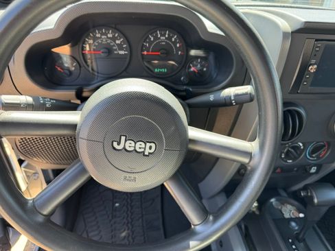 Used 2008 Jeep Wrangler X AWD/4WD image 8