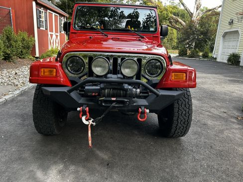 Used 2005 Jeep Wrangler X w/ Rocky Mountain Edition Group image 6