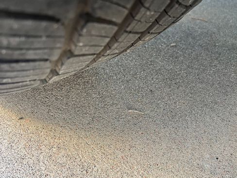 Used 2022 Toyota Camry SE w/ Audio Upgrade Package image 11