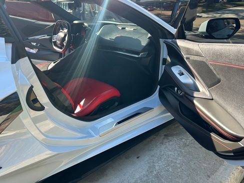 Used 2024 Chevrolet Corvette Stingray Coupe w/ Z51 Performance Package RWD image 8