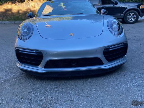 Used 2018 Porsche 911 Turbo S image 5