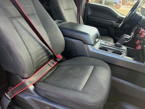 Used 2019 Ford F150 XLT w/ Equipment Group 302A Luxury image 4