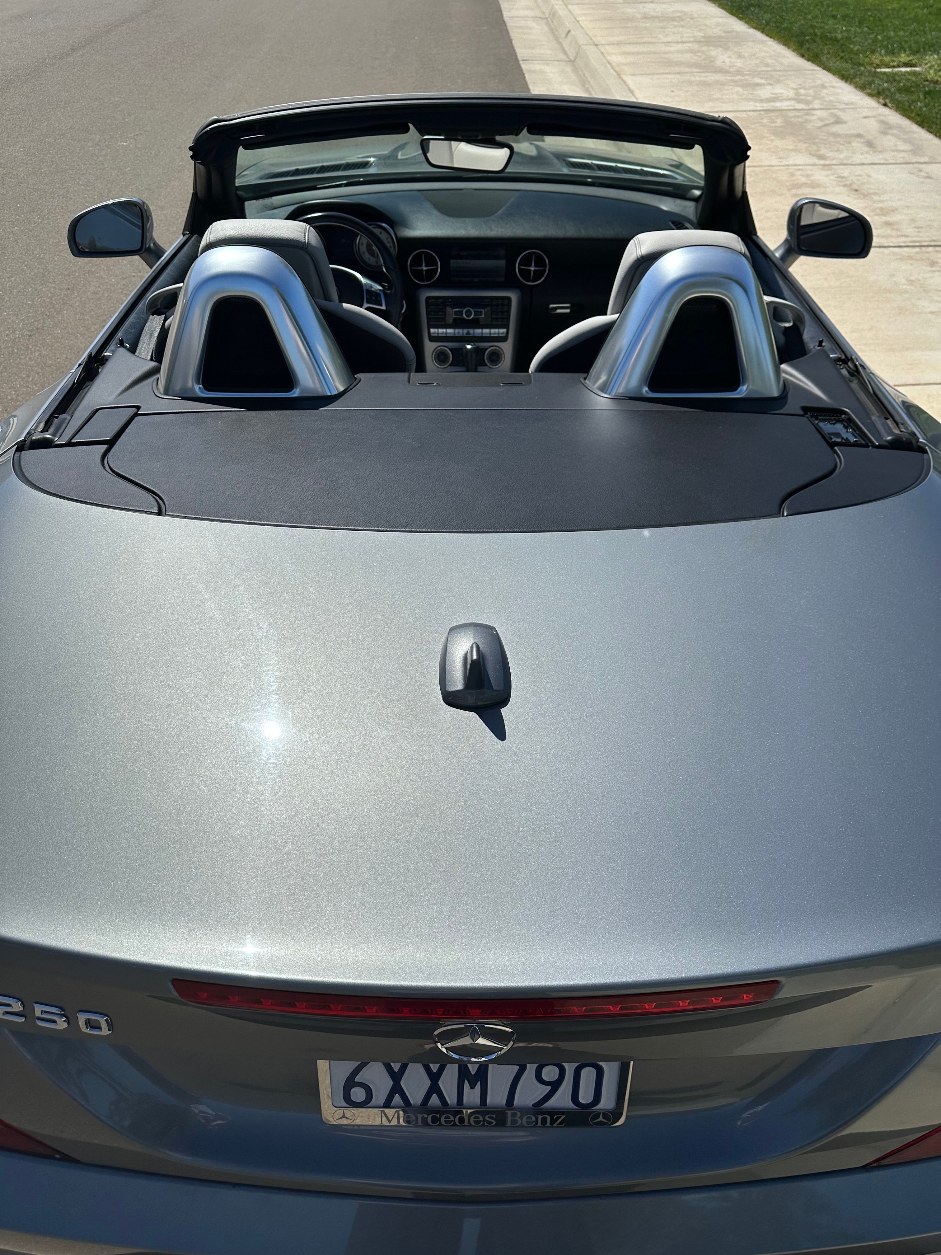 Used 2013 Mercedes-Benz SLK 250 image 8
