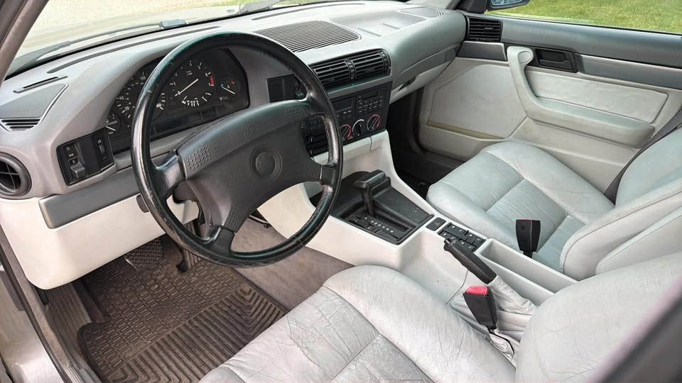 Used 1994 BMW 530i Sedan RWD image 6