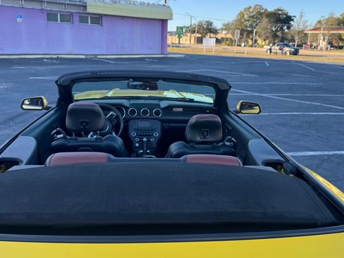 Used 2015 Ford Mustang Convertible image 2