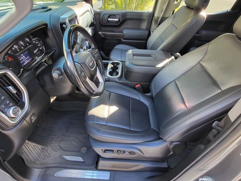 Used 2021 GMC Sierra 1500 SLT w/ SLT Premium Package image 17