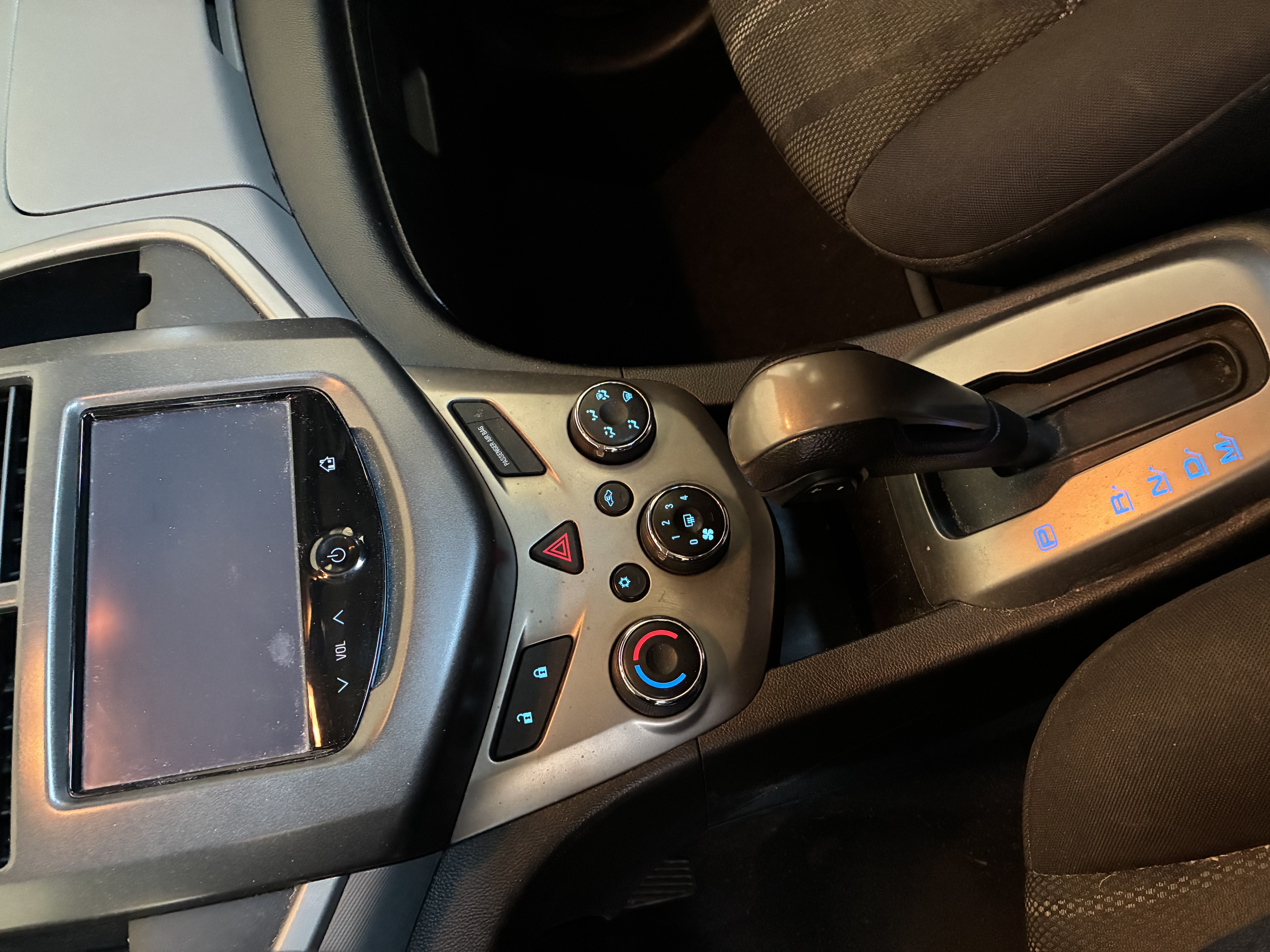 Used 2015 Chevrolet Sonic LT FWD image 9