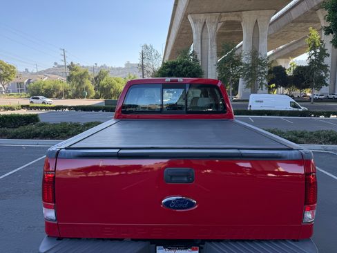 Used 2008 Ford F250 XLT image 5