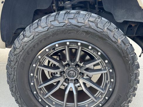 Used 2009 Ford F150 Lariat AWD/4WD image 14
