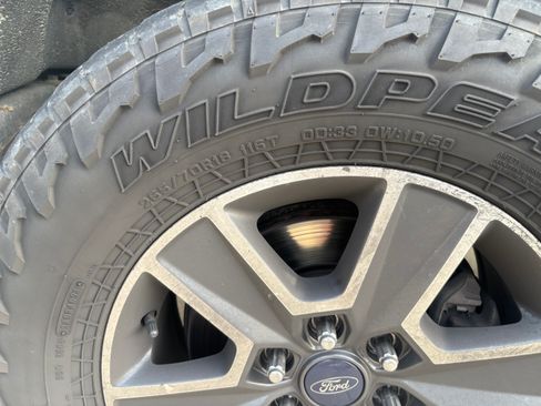 Used 2013 Ford F150 King Ranch w/ King Ranch Luxury Pkg AWD/4WD image 12