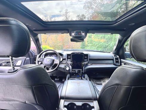 Used 2021 RAM 1500 Limited w/ Night Edition image 9