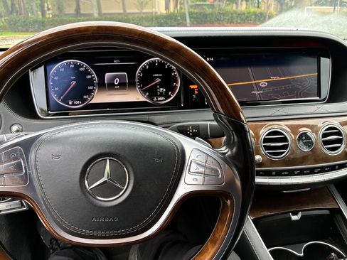 Used 2014 Mercedes-Benz S 550 Sedan image 8