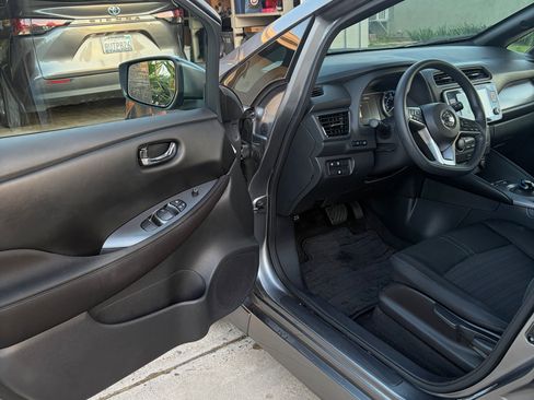 Used 2022 Nissan Leaf S Plus image 12