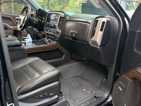 Used 2018 GMC Sierra 1500 Denali image 10
