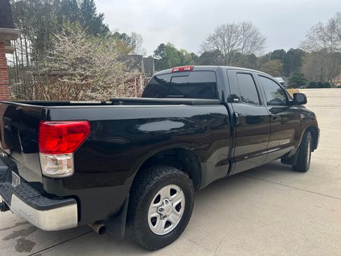 Used 2011 Toyota Tundra 2WD Double Cab w/ SR5 Pkg image 6