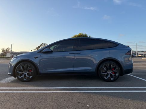 Used 2026 Tesla Model X Plaid AWD/4WD image 11