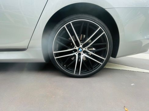 Used 2017 BMW 740e xDrive AWD/4WD image 16