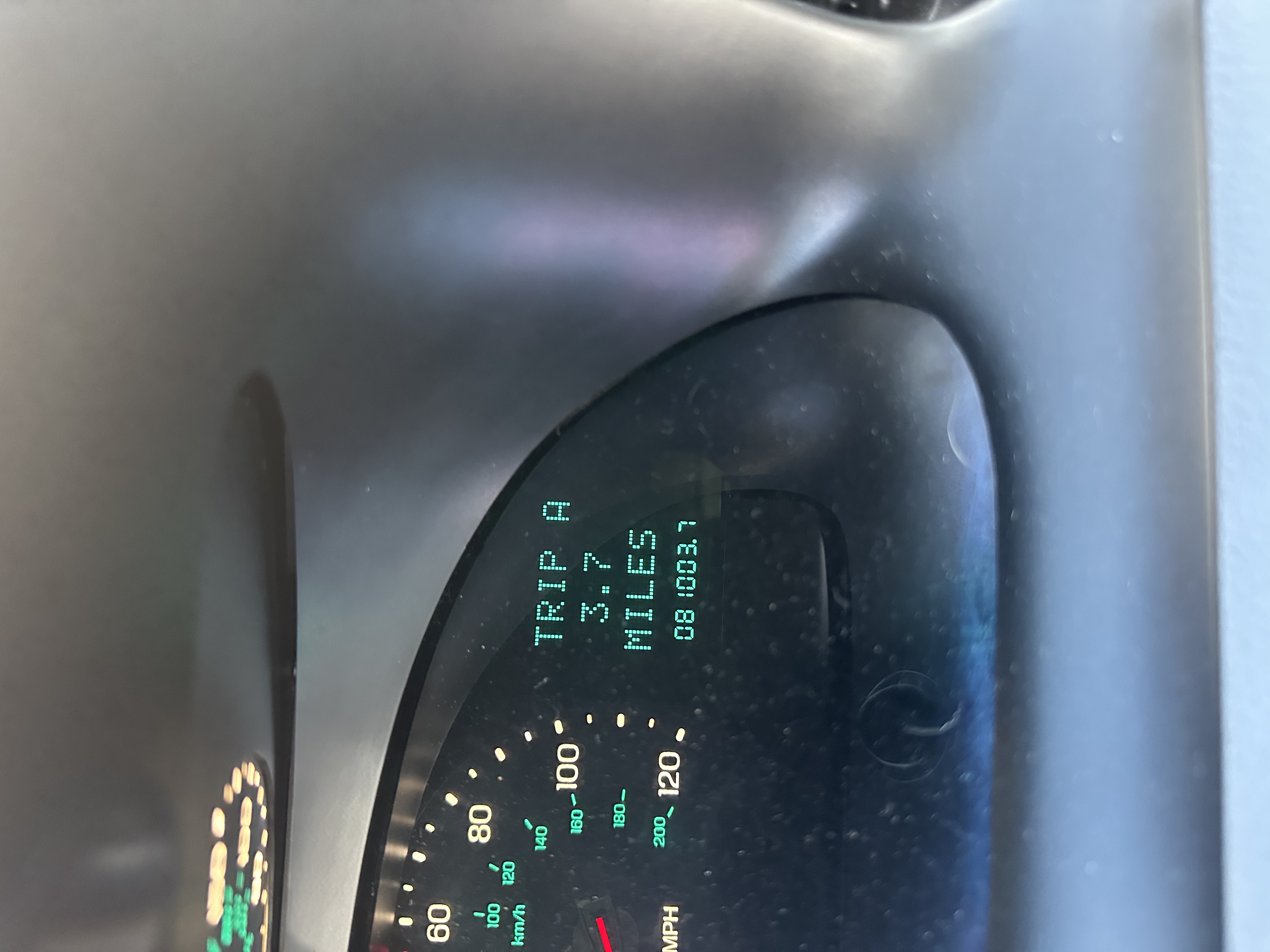 Used 1997 Lincoln Continental FWD image 10