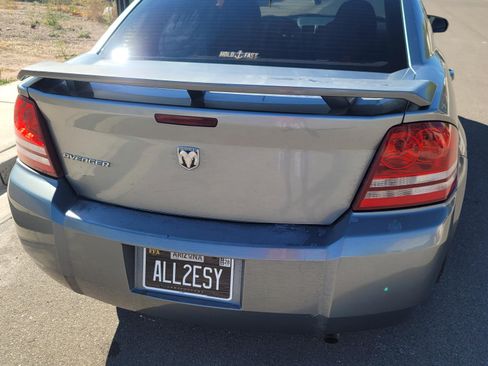 Used 2008 Dodge Avenger SE image 13