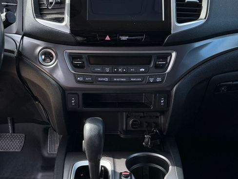 Used 2018 Honda Pilot EX-L image 24