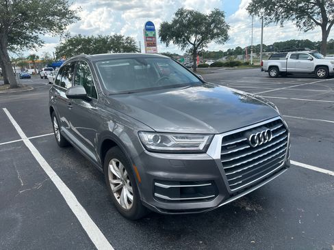 Used 2017 Audi Q7 3.0T Premium Plus AWD/4WD image 2