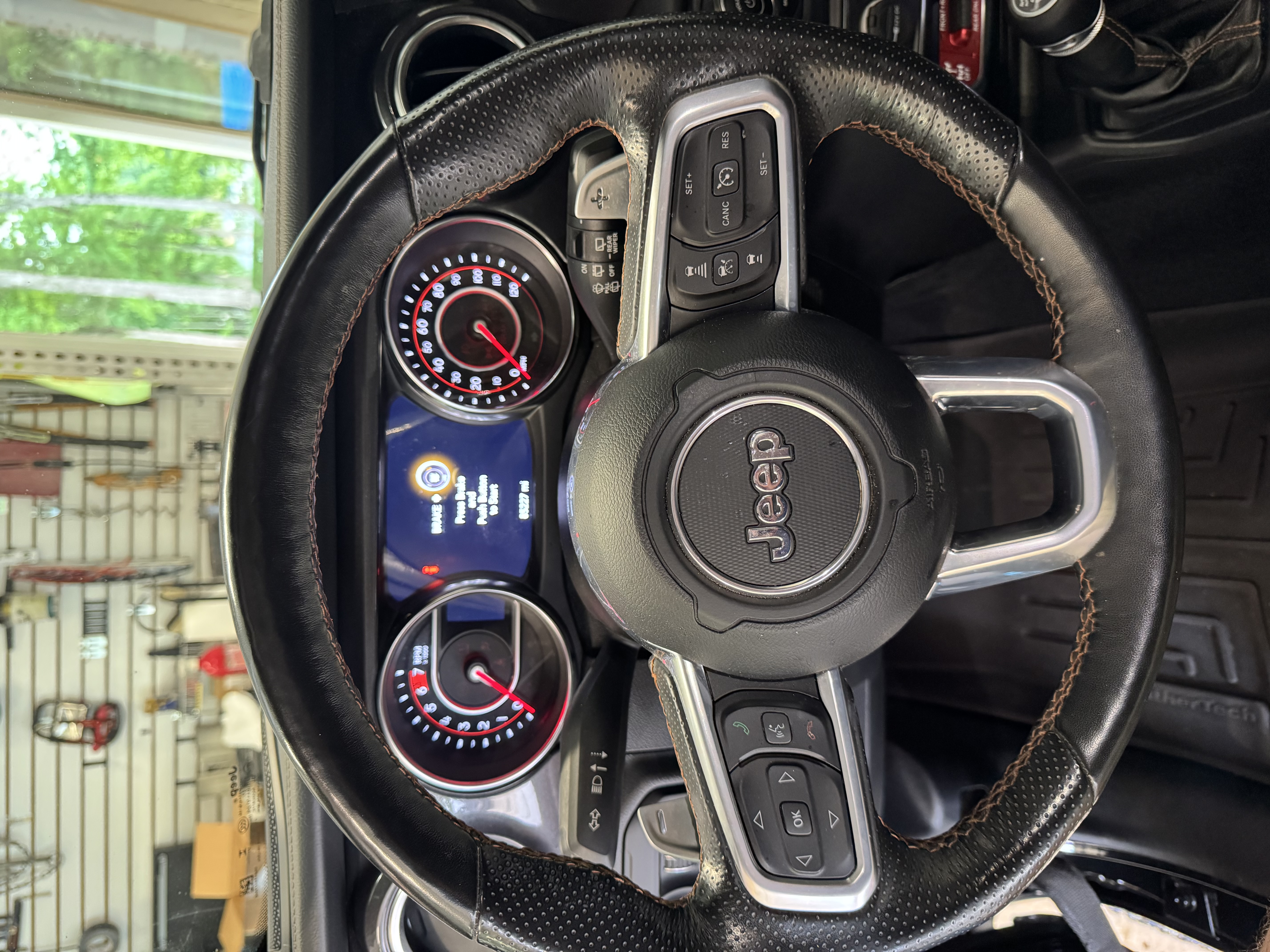 Used 2021 Jeep Wrangler Unlimited Rubicon 392 AWD/4WD image 12